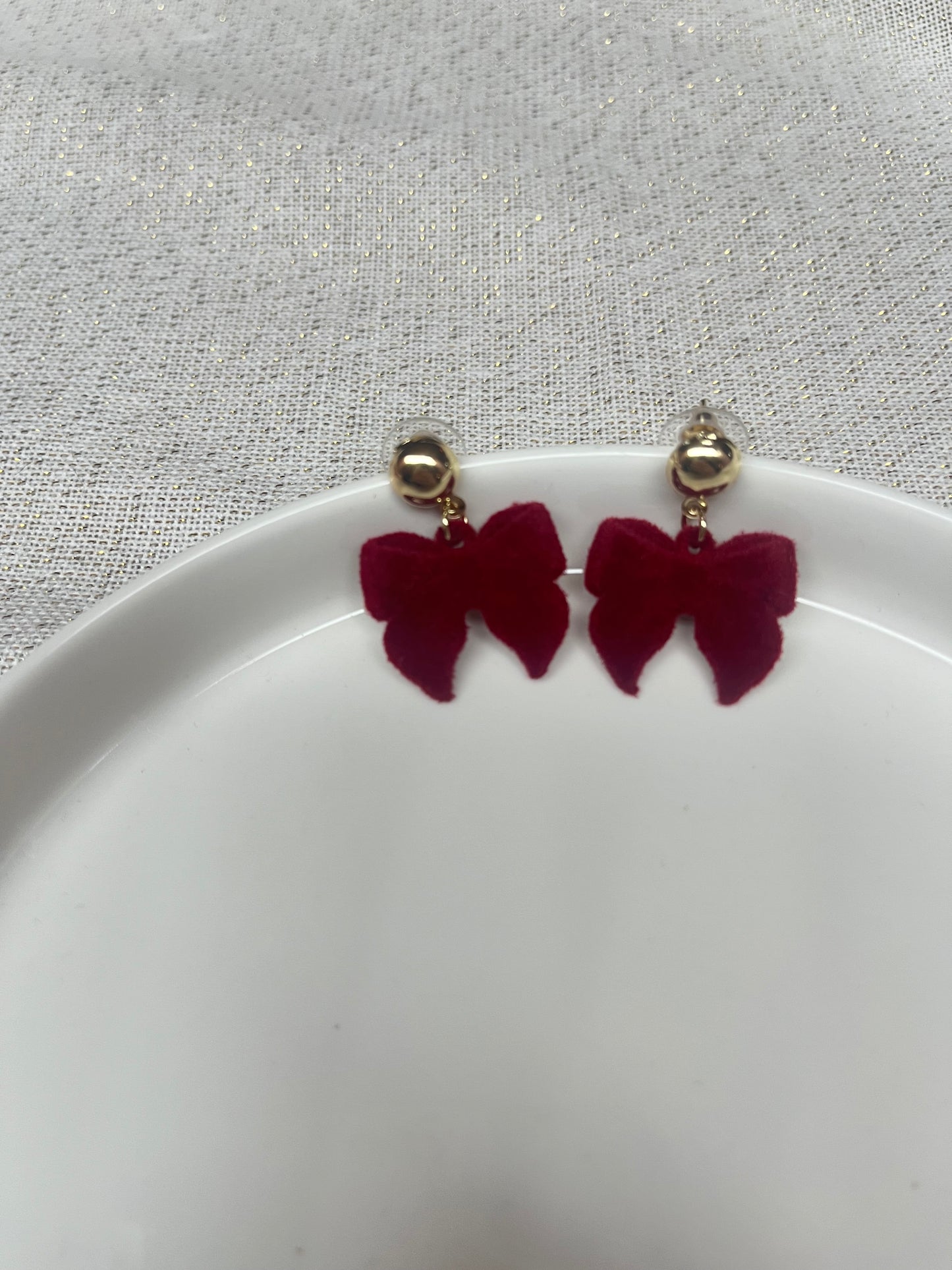 Strik oorbellen velours rood