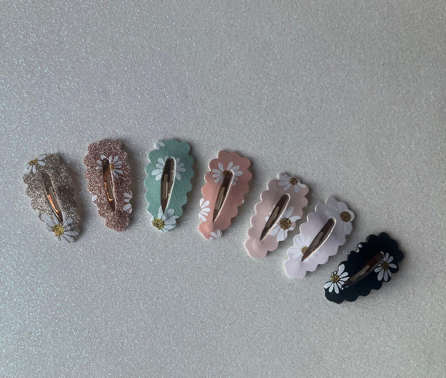 Klik klak madelief open